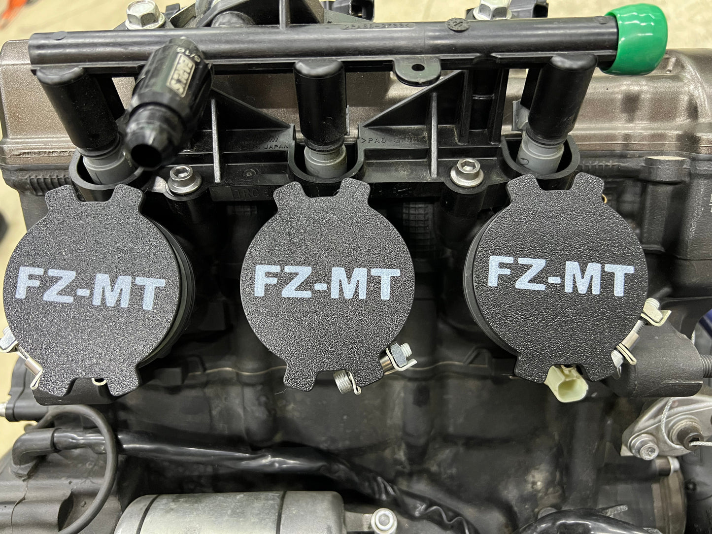 FZ09 / MT09 Intake Storage Plug Cap